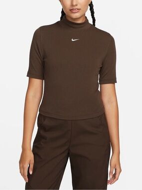 Nike Brown Women's Short-Sleeve Mock Neck Top